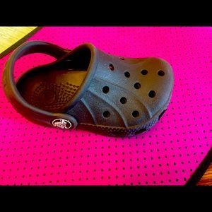 Black baby crocs 5c like new